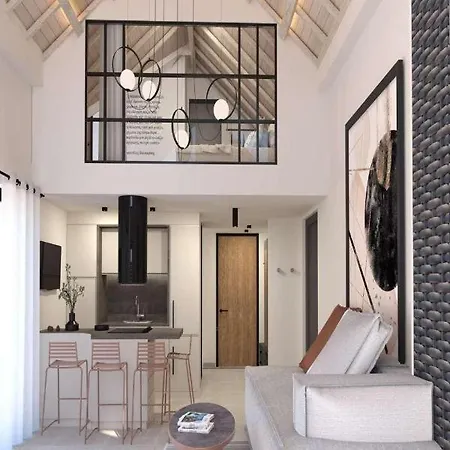 Villa Earth